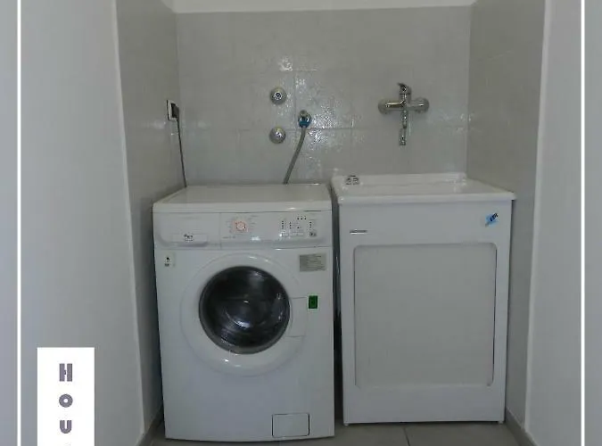 House Lido بيت للعطل