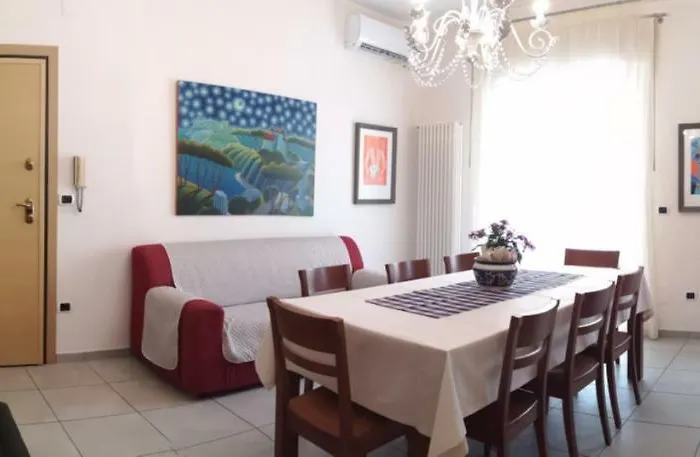 بيت للعطل House Lido